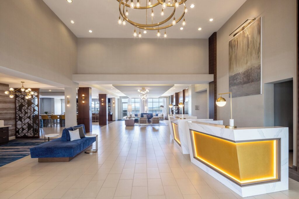 Crowne Plaza Ft. Myers Gulf Coast by IHG lobby and common area