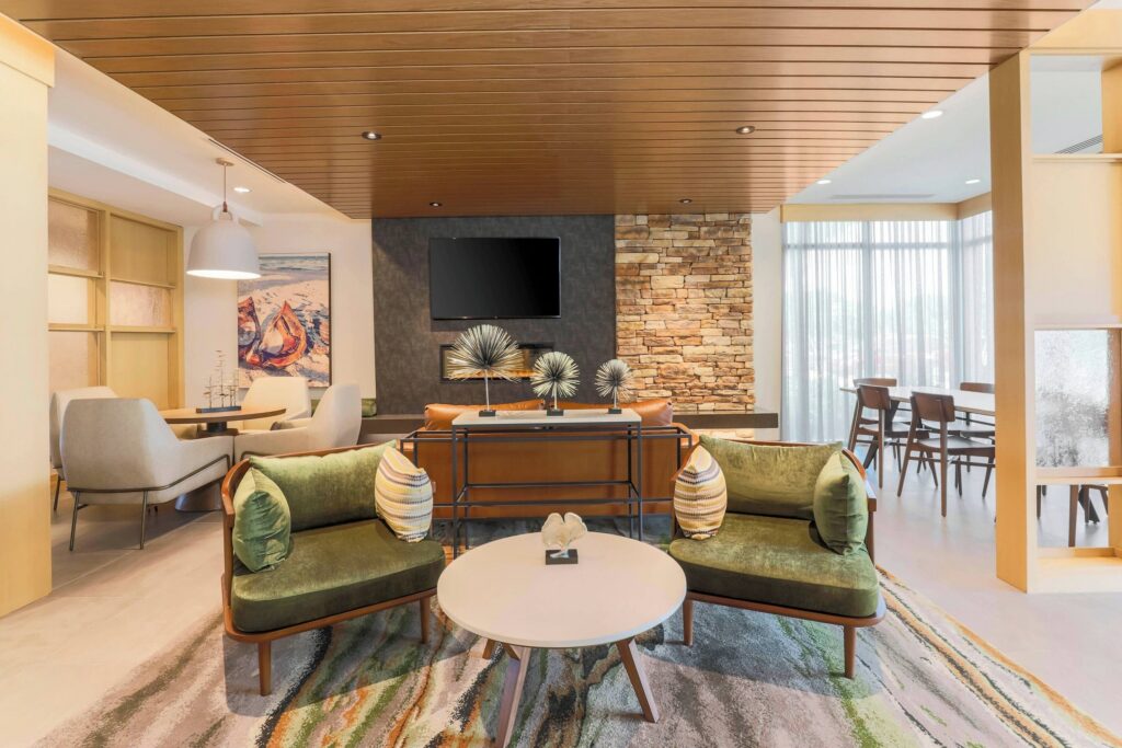 Fairfield Inn & Suites by Marriott Cape Coral/North Fort Myers dining area