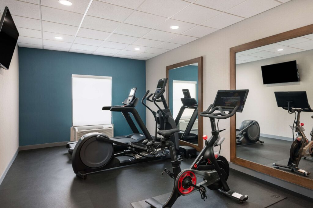 Hampton Inn & Suites Fort Myers Beach/Sanibel Gateway amenities