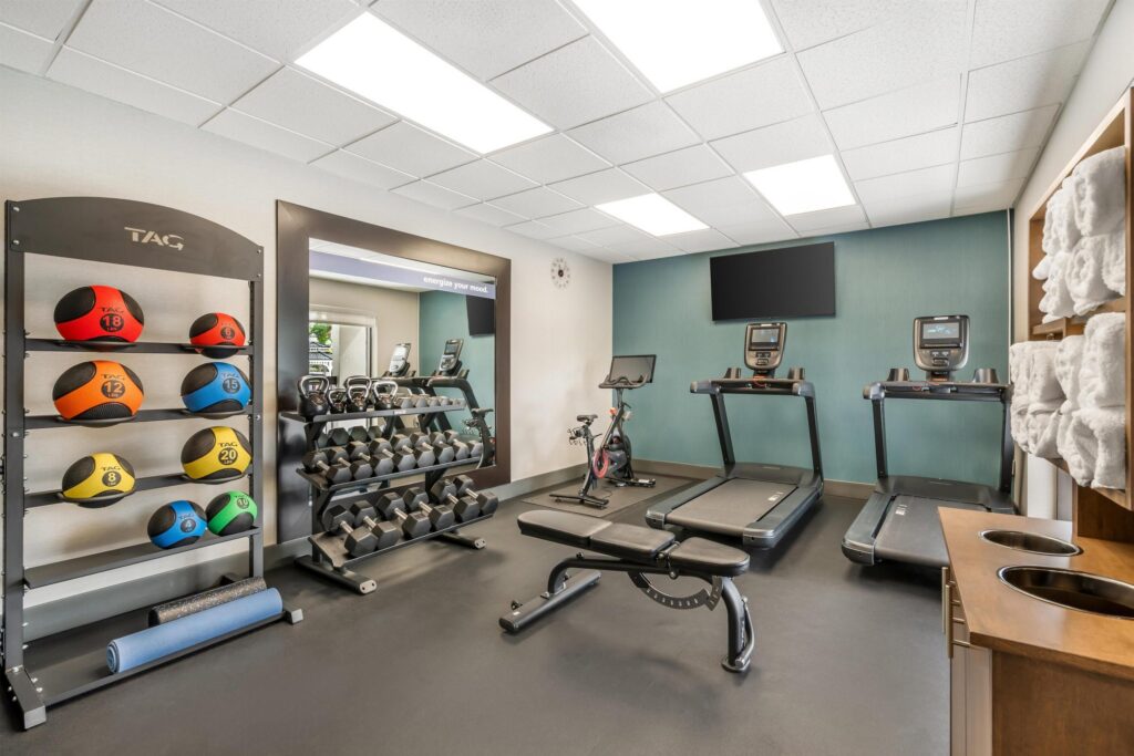 Hampton Inn Fort Myers-Airport & I-75 amenities