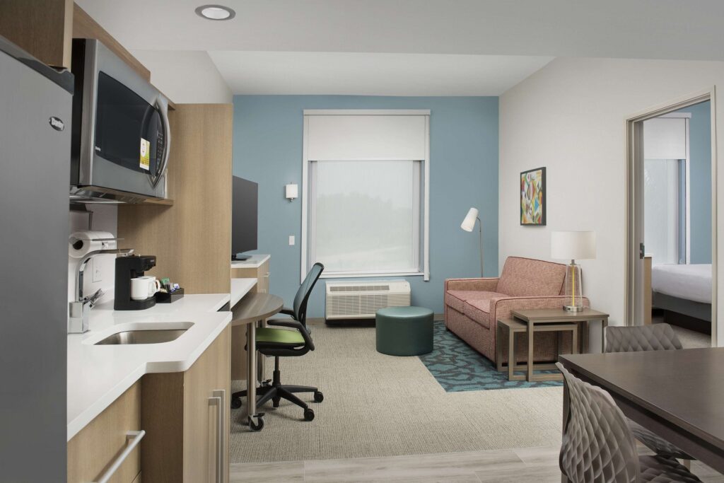Home2 Suites by Hilton Fort Myers Airport guest room