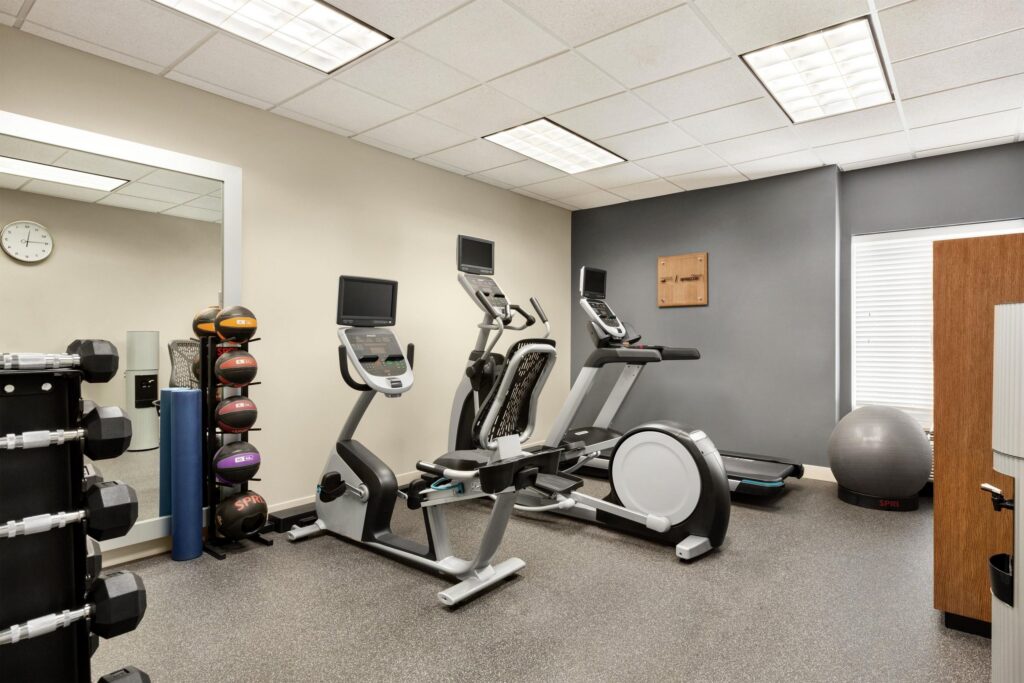 Homewood Suites by Hilton Fort Myers Airport/FGCU amenities