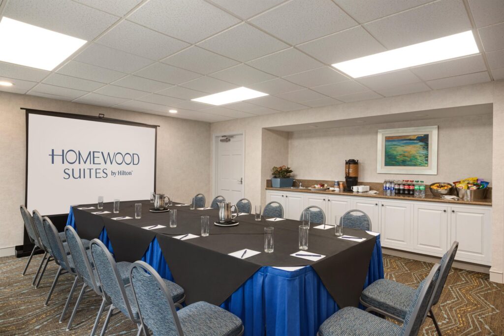 Homewood Suites by Hilton - Fort Myers lobby and common area