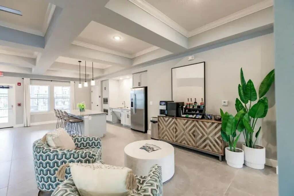 Landing Apartments near North Fort Myers dining area
