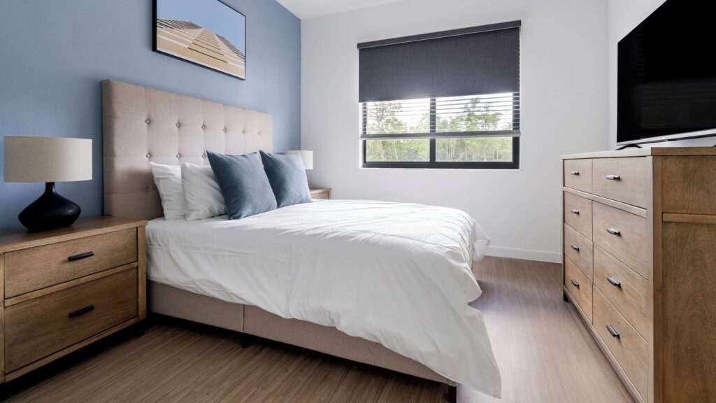 Landing Fort Myers Near Highland Pines bedroom