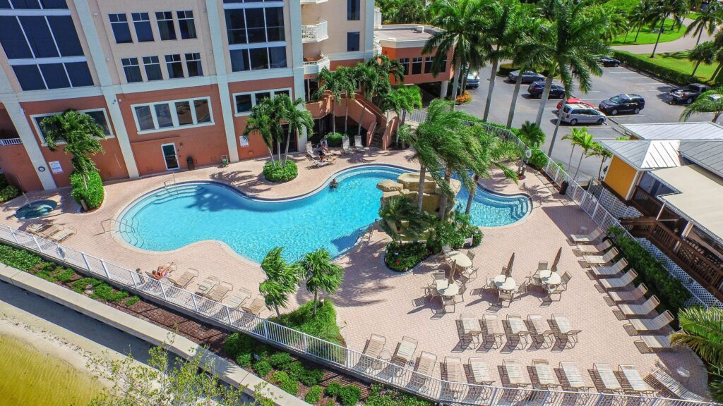 Lovers Key Resort dining area