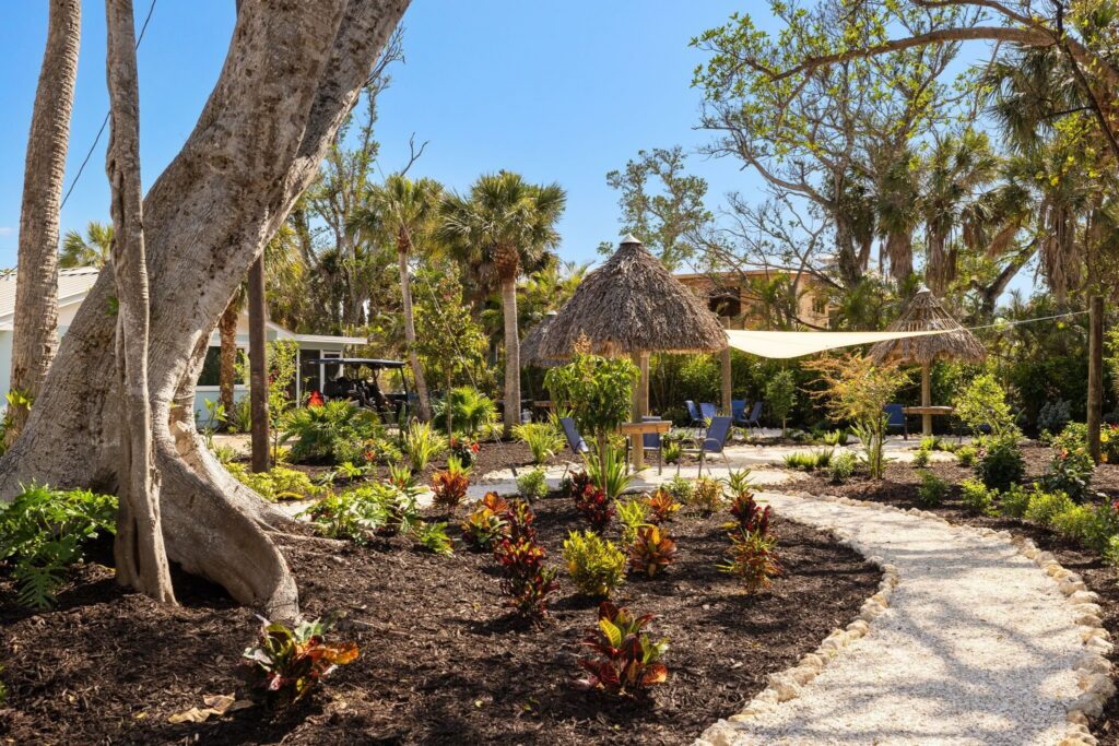 The Driftwood Inn exterior